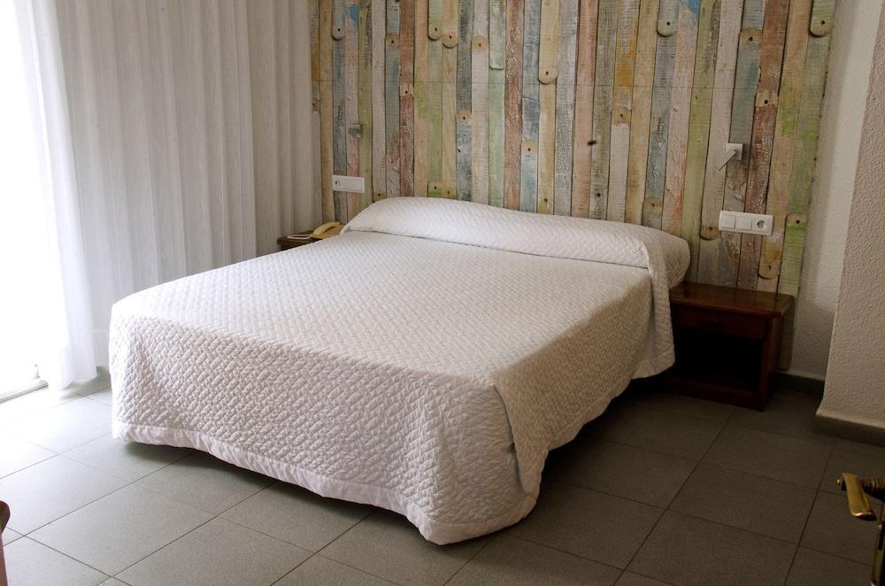פלטחה ד'ארו Hotel S'Agoita מראה חיצוני תמונה