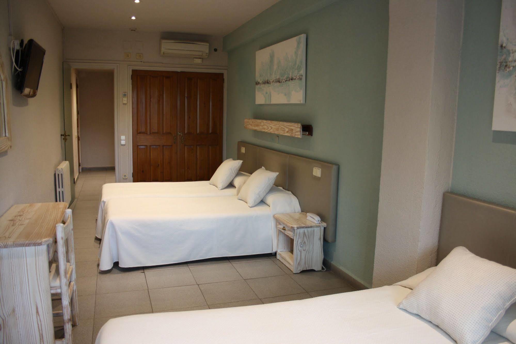 פלטחה ד'ארו Hotel S'Agoita מראה חיצוני תמונה
